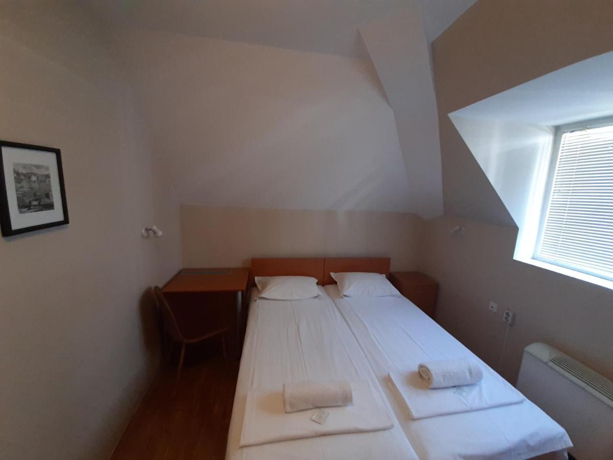 Guest House Diel Veliko Tárnovo Exterior foto