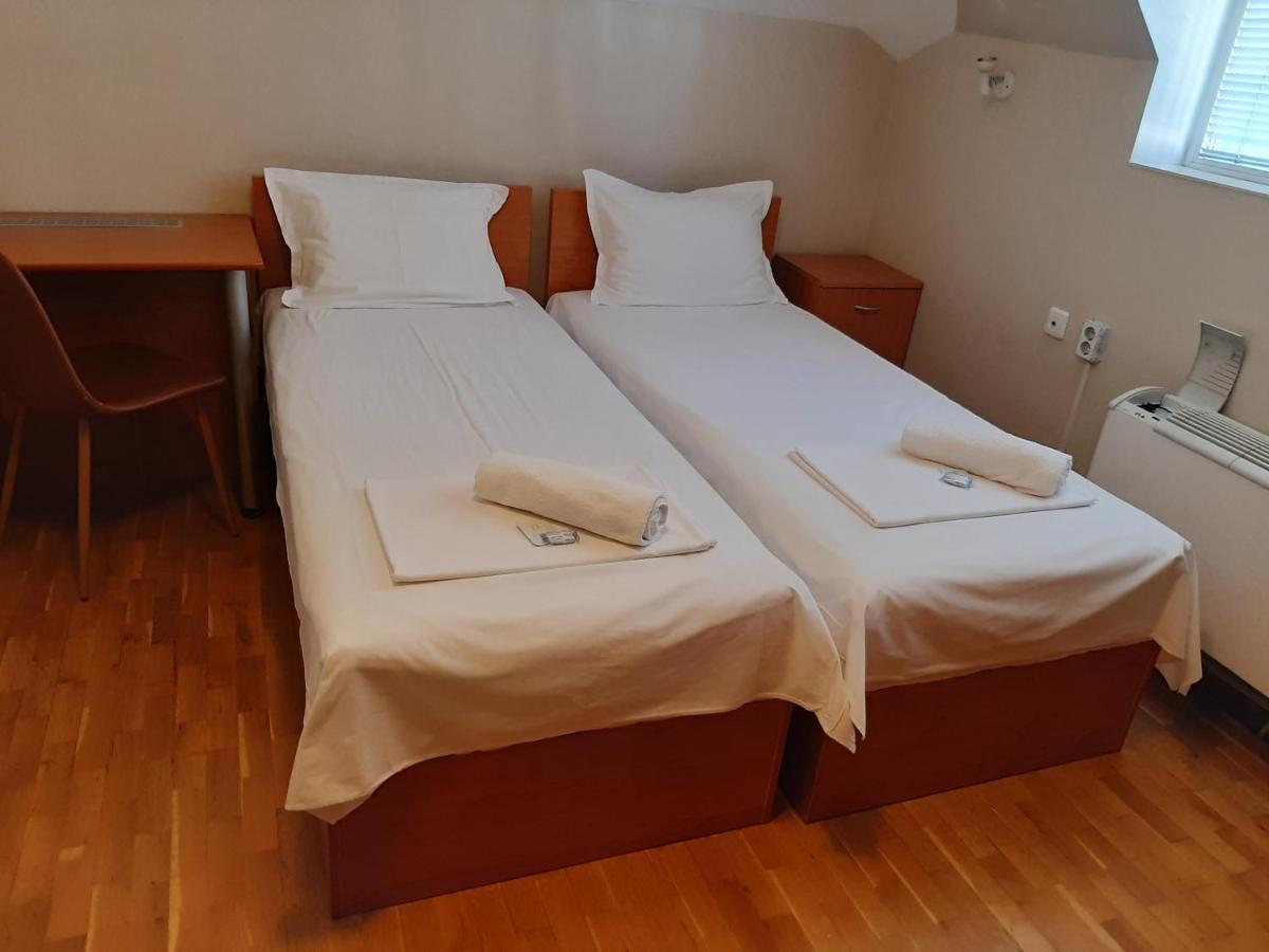 Guest House Diel Veliko Tárnovo Exterior foto
