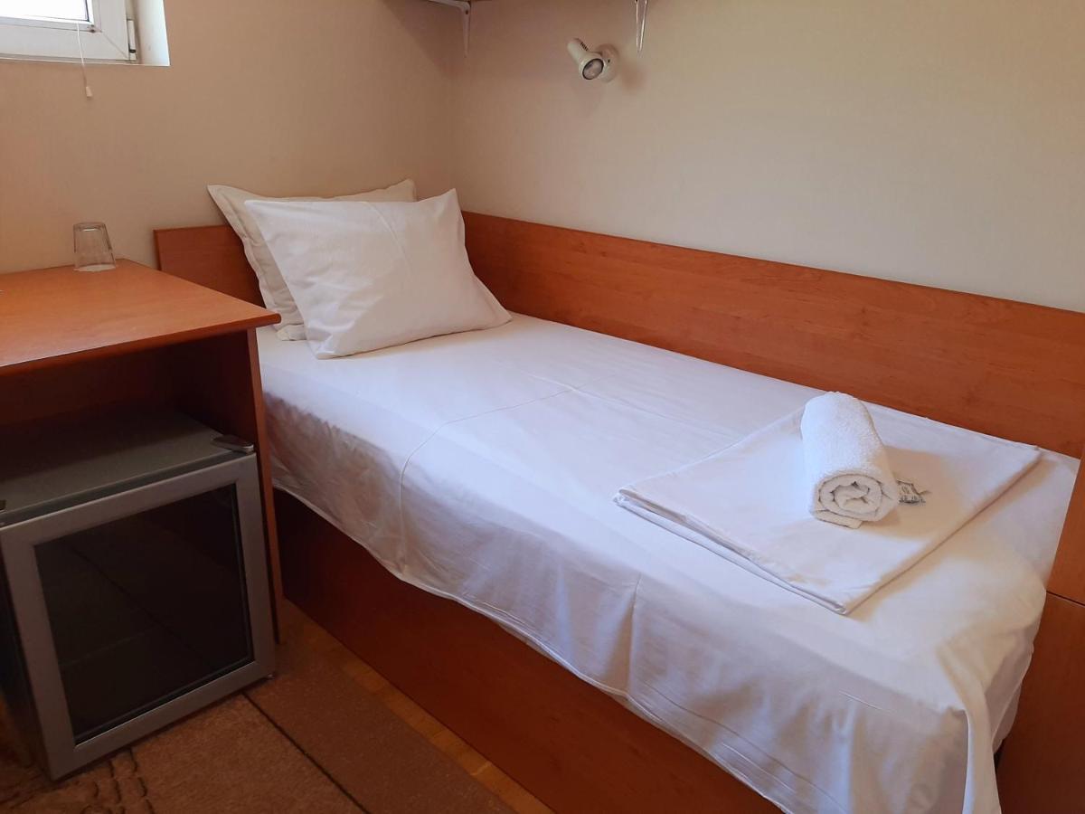 Guest House Diel Veliko Tárnovo Exterior foto