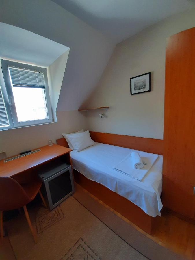Guest House Diel Veliko Tárnovo Exterior foto